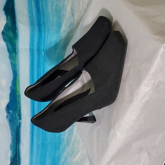 Bruno MAGLI WOOL PUMPS SQUARE TOE BLOCK HEELS SIZE 37 1/2 ( 7 ) - Picture 2 of 6